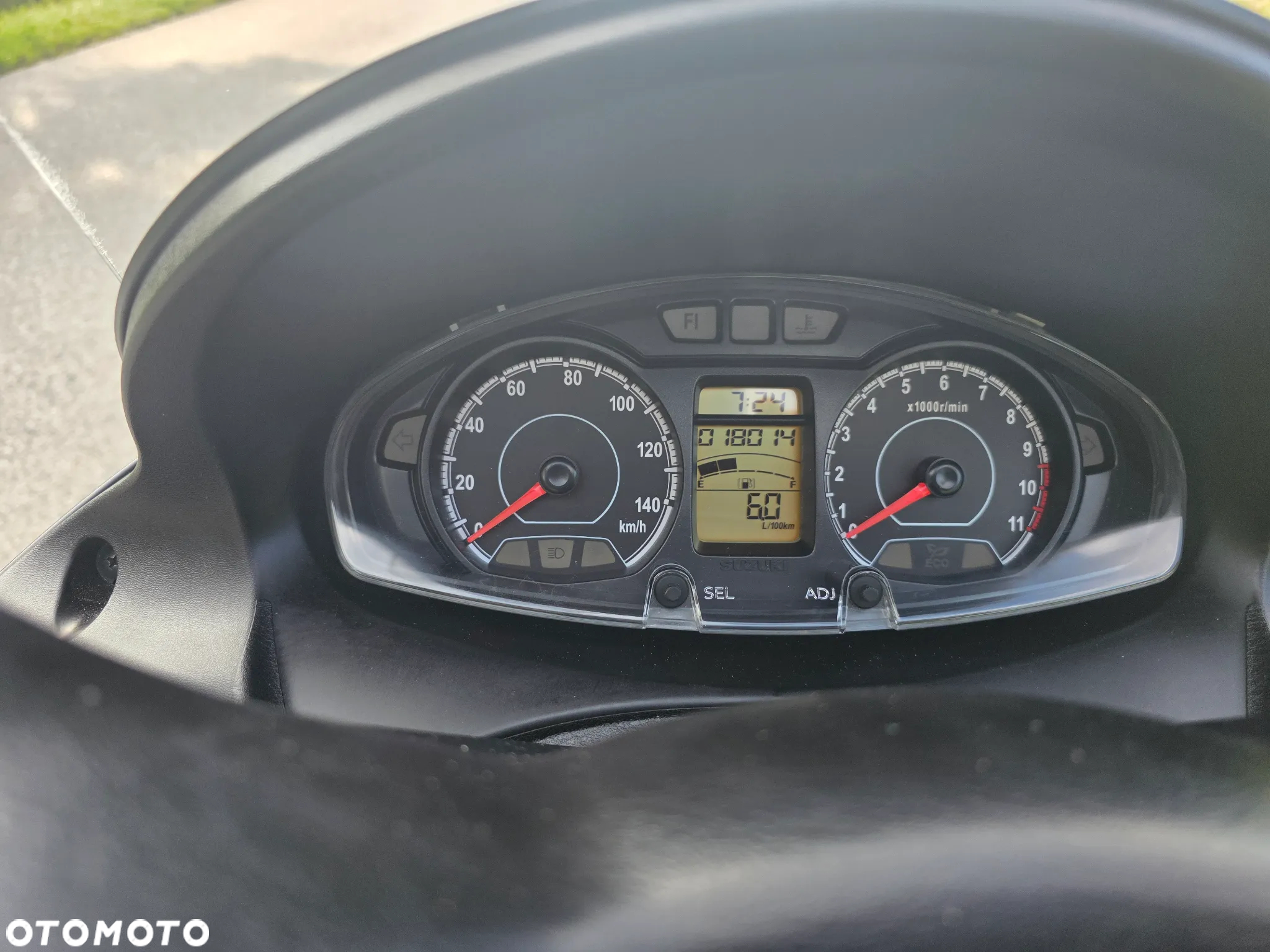Suzuki Burgman - 8