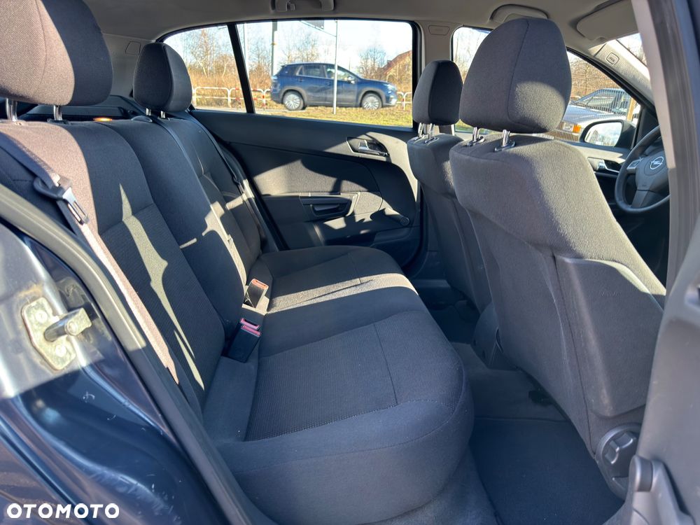 Opel Astra - 19