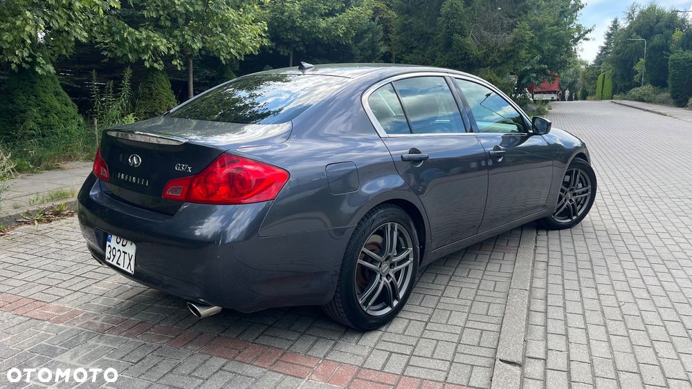 Infiniti G - 4