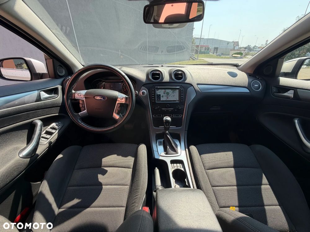 Ford Mondeo - 19