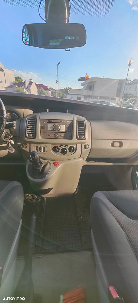 Opel Vivaro L1H1 - 12