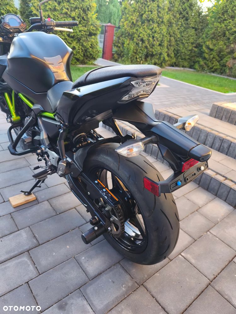Kawasaki Z 650 - 17