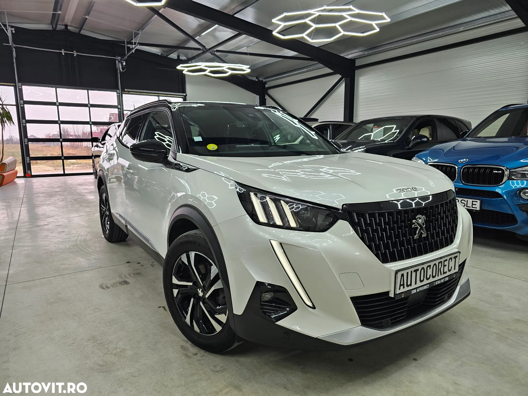 Peugeot 2008 1.5 BlueHDI STT EAT8 GT Line - 3