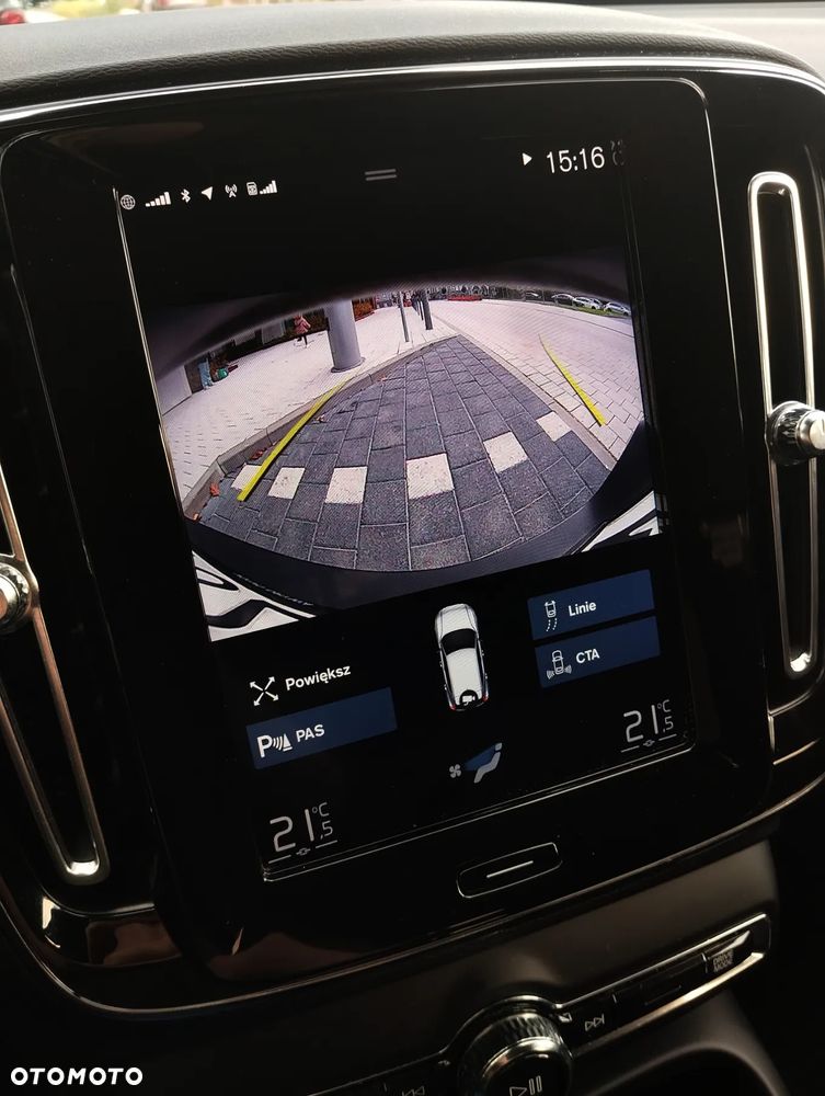 Volvo XC 40 T3 Momentum - 9