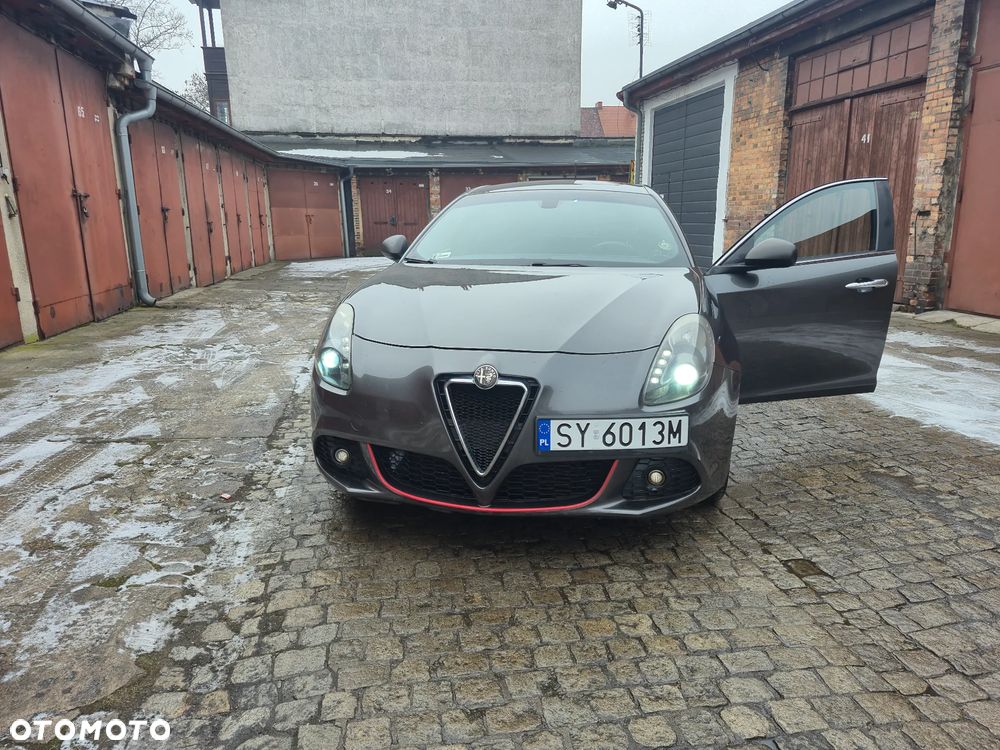 Alfa Romeo Giulietta 2.0 JTDM Distinctive - 3
