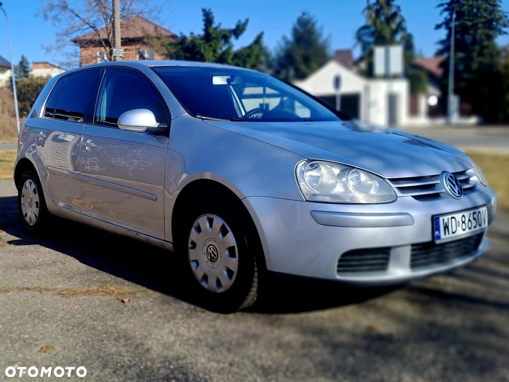 Volkswagen Golf 1.6 Comfortline - 4
