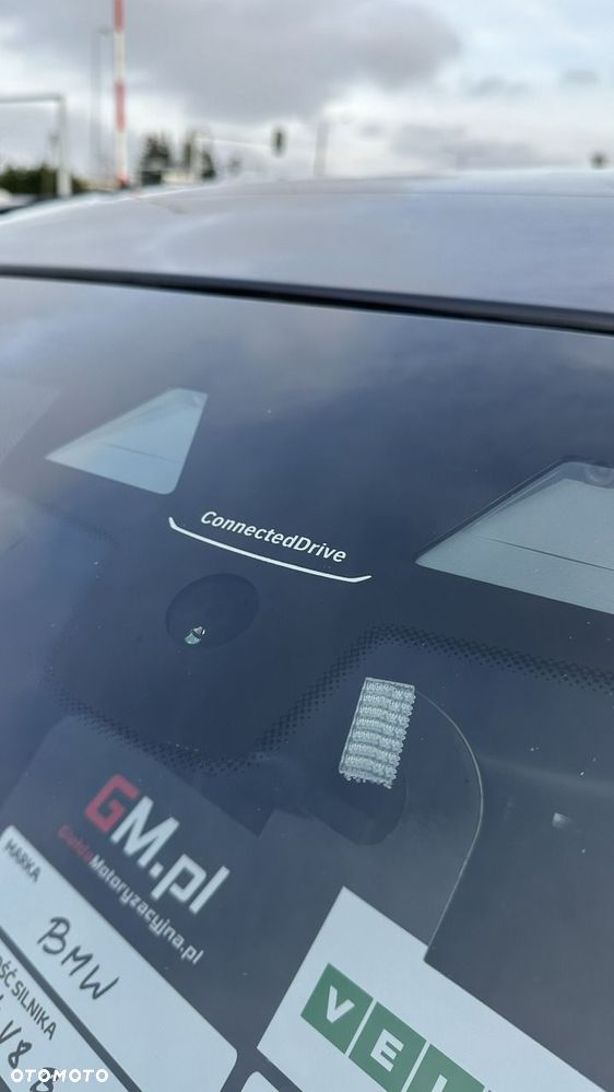 BMW Seria 7 - 16