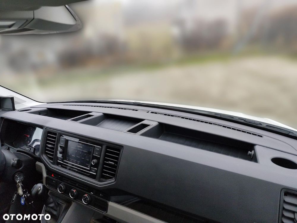 Volkswagen Crafter 35 Podwójna kabina - 14