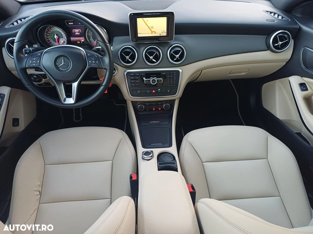 Mercedes-Benz CLA - 10