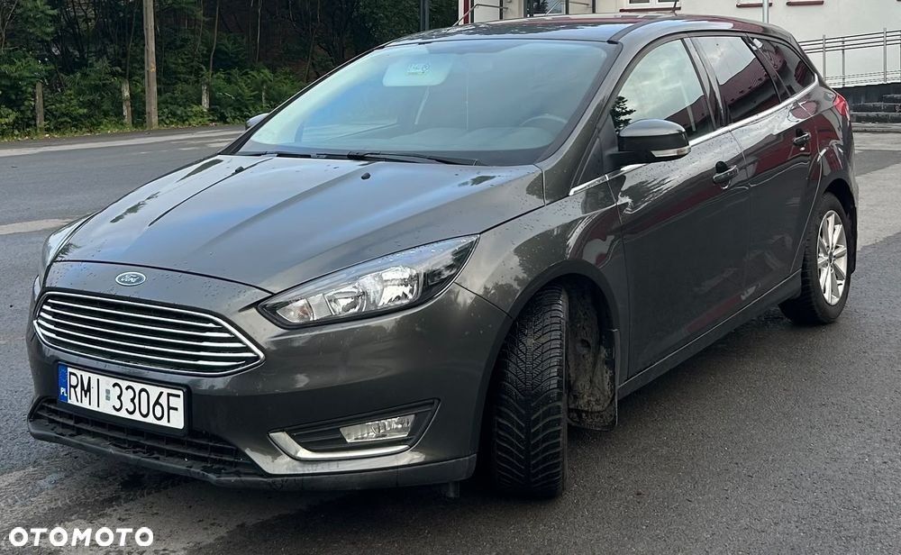 Ford Focus - 8