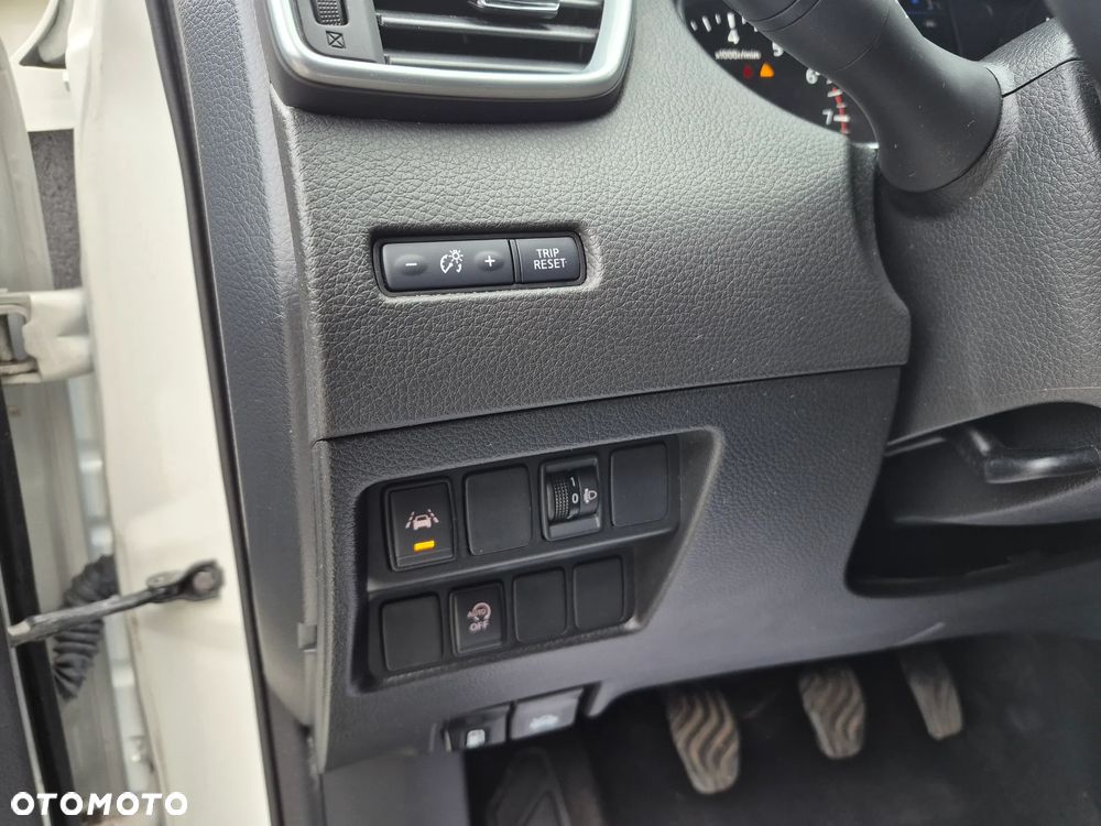 Nissan Qashqai 1.3 DIG-T ZAMA - 20