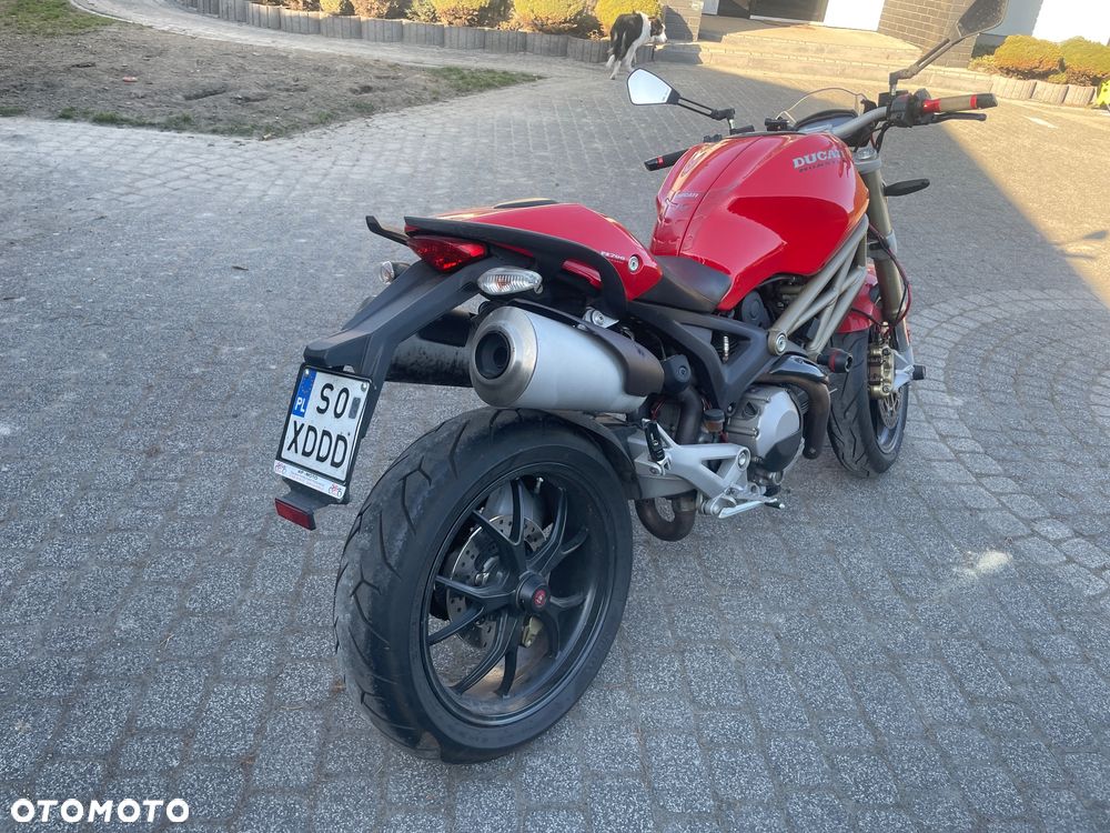 Ducati Monster - 4