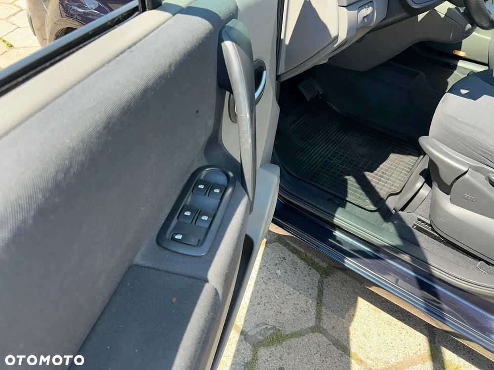 Renault Scenic 1.6 16V Privilege - 14