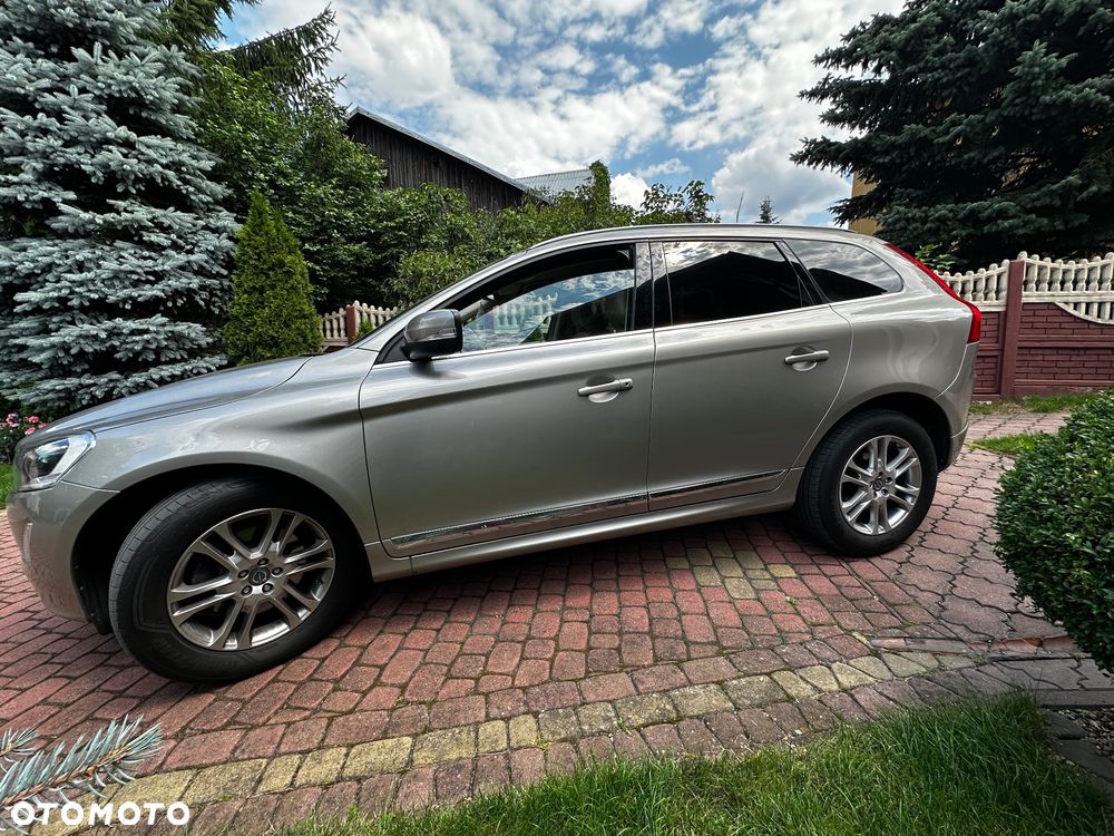 Volvo XC 60 D5 AWD Summum - 24