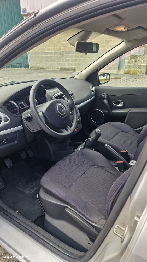 Renault Clio 1.2 TCE Dynamique S - 8