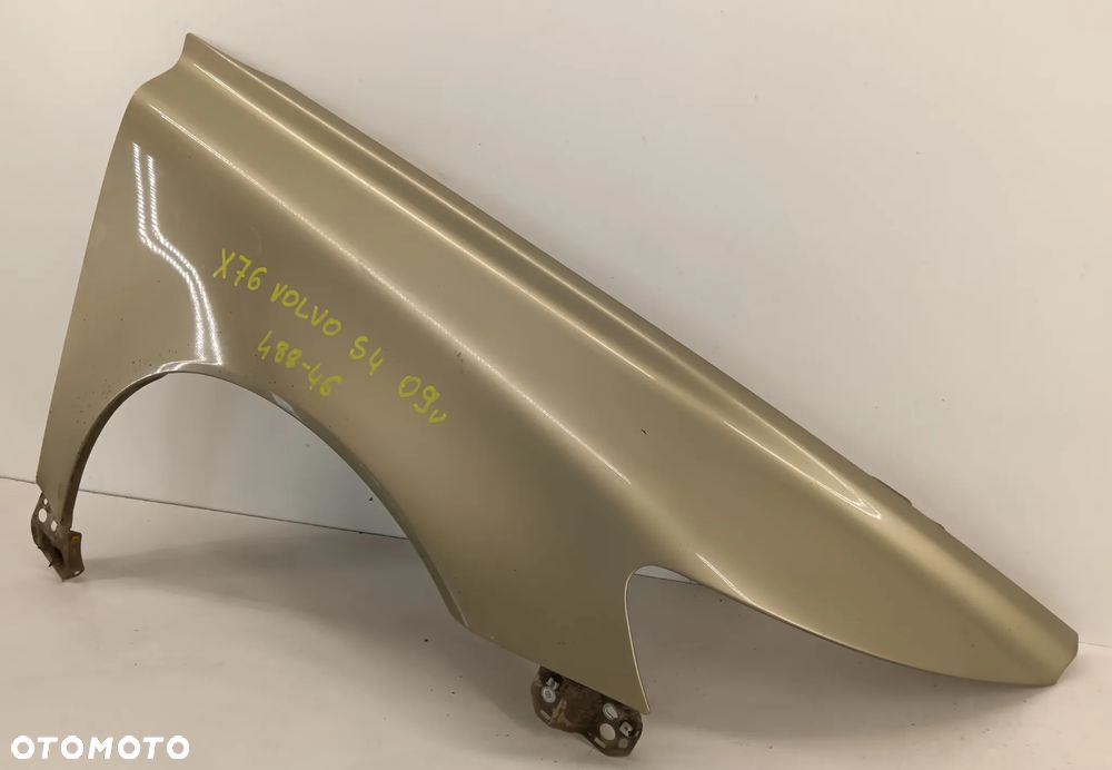 błotnik prawy przedni VOLVO S40 II V50 04-08 488-46 - 2