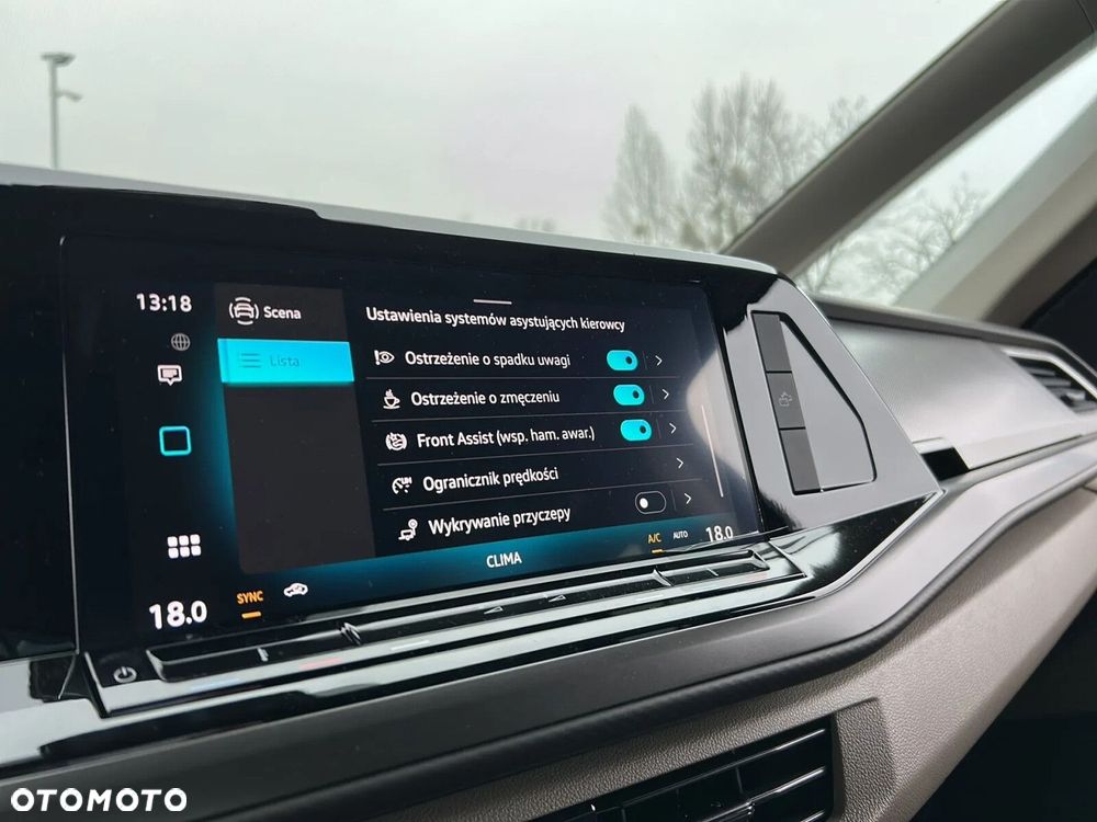 Volkswagen California - 24