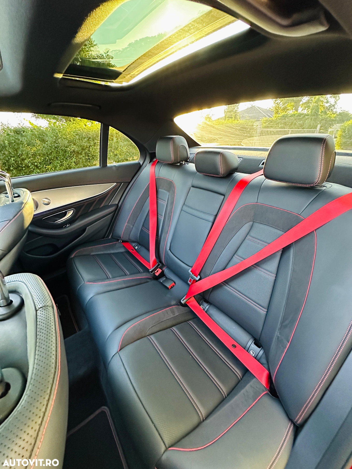 Mercedes-Benz E 43 AMG 4MATIC Aut. - 8