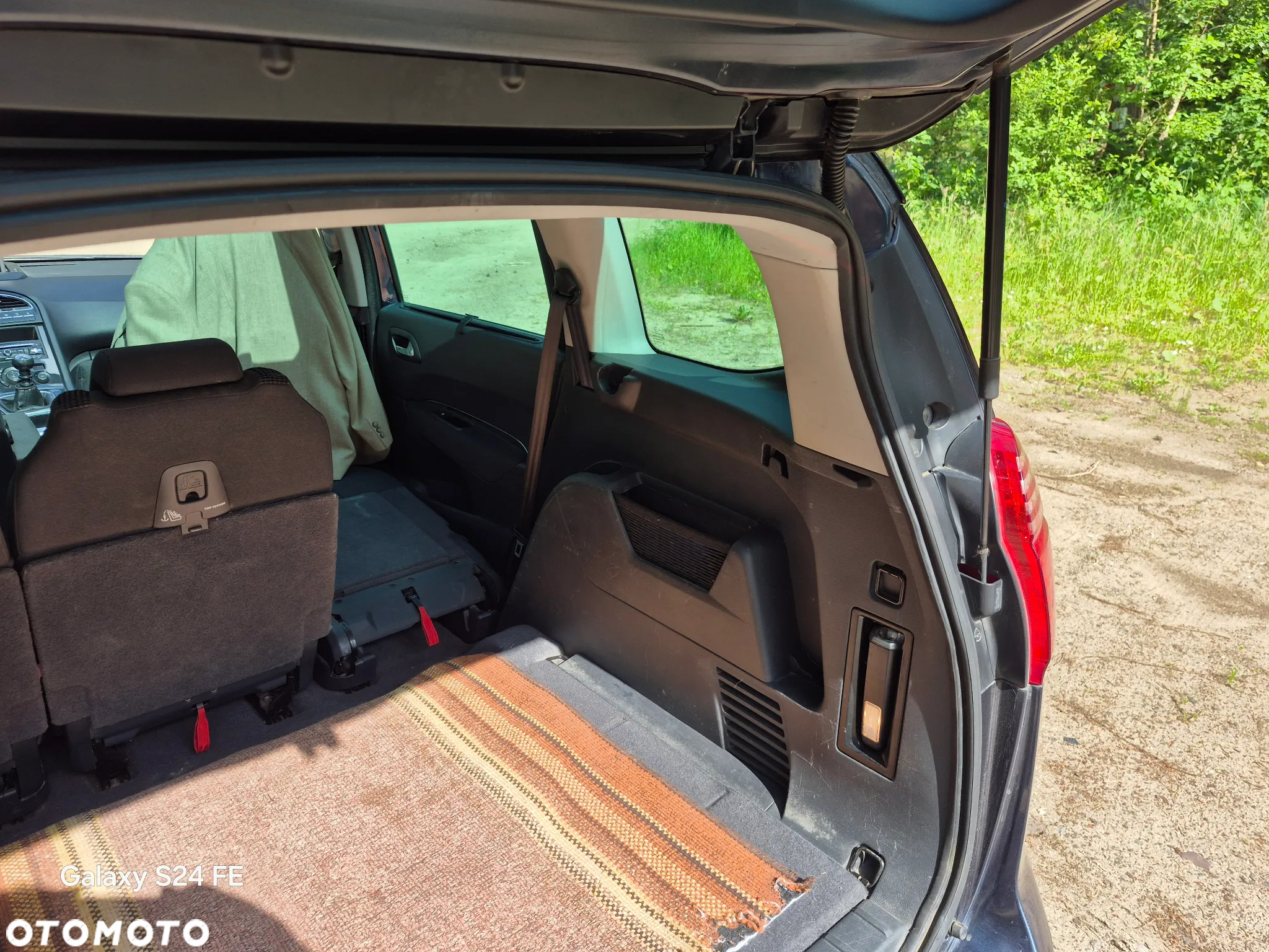 Peugeot 5008 1.6 HDi Active - 10