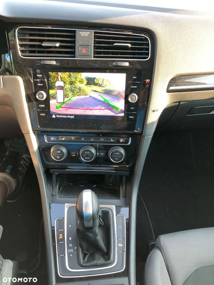 Volkswagen Golf 1.5 TSI BMT Evo Highline DSG - 15