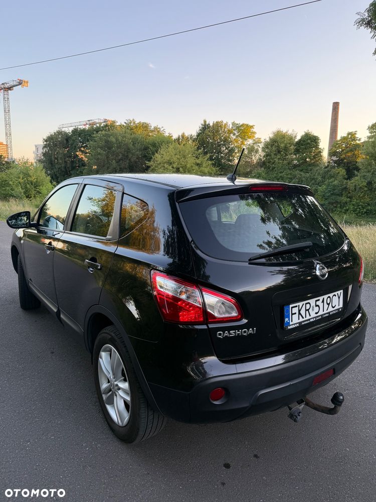 Nissan Qashqai 2.0 Lounge CVT - 6