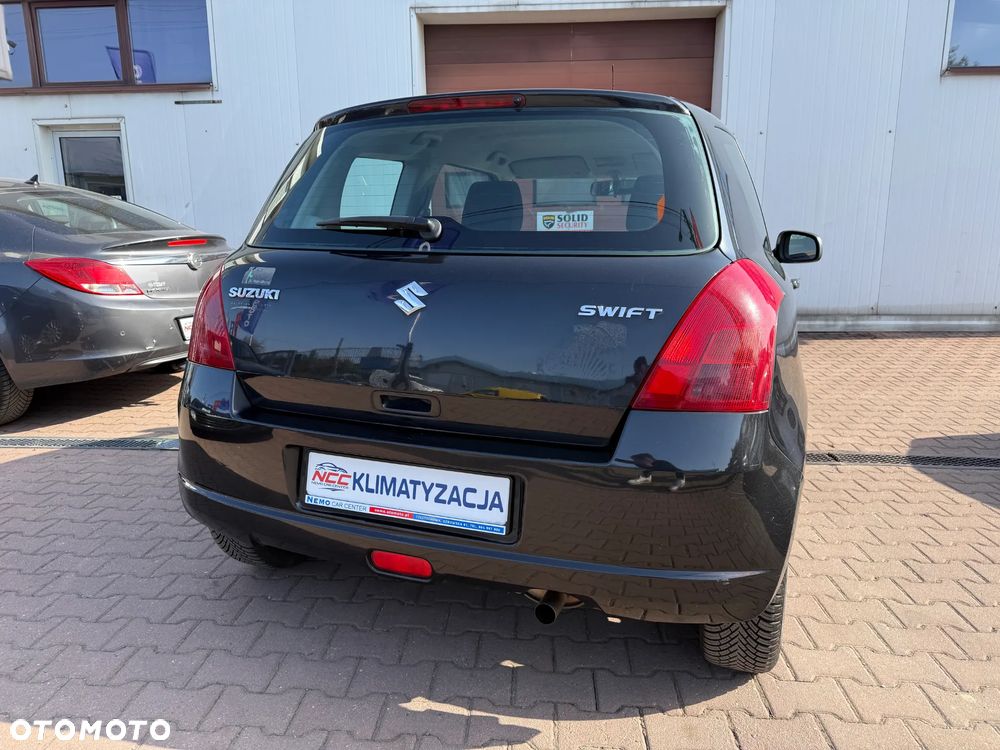 Suzuki Swift 1.3 Comfort+ - 11