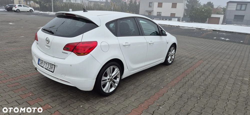 Opel Astra - 2