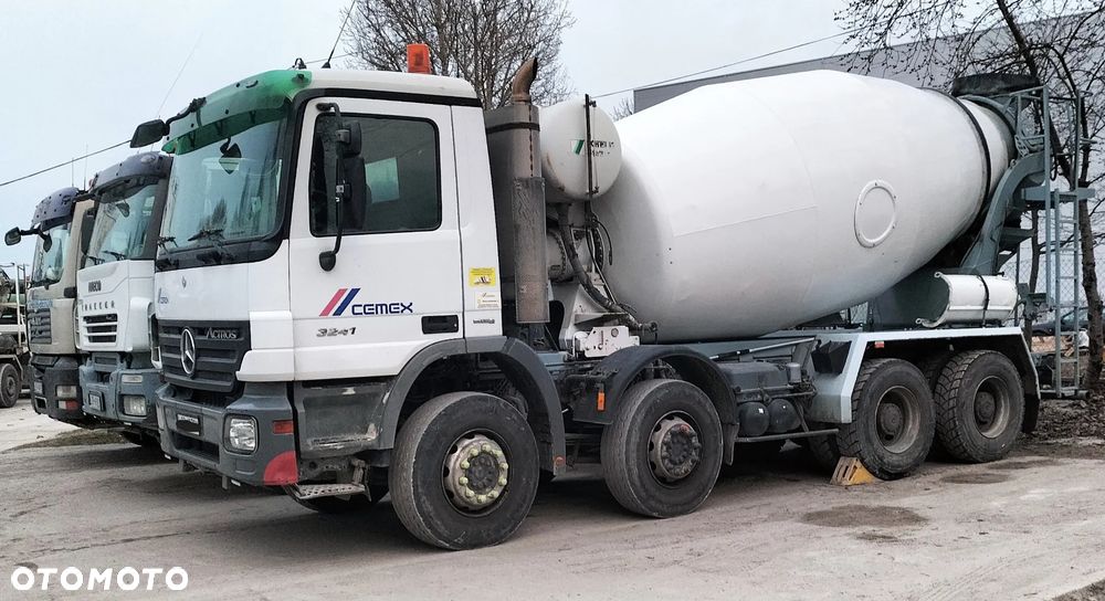 Iveco AD 340 - 11