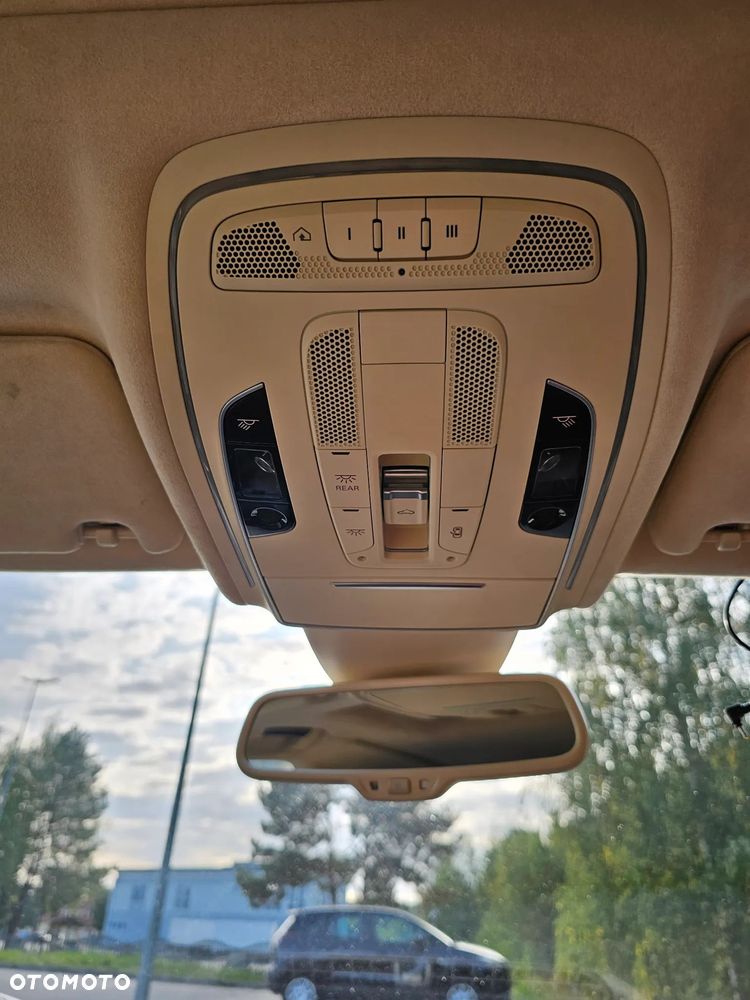 Audi A8 4.2 TDI DPF (clean diesel) quattro tiptronic Lang - 8