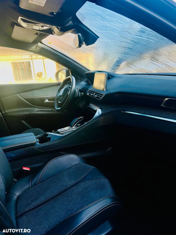 Peugeot 3008 PureTech 180 Stop & Start GPF EAT8 GT - 7