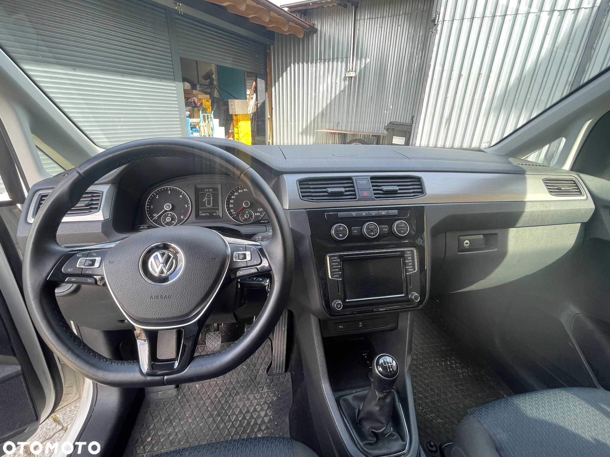 Volkswagen Caddy 2.0 TDI Highline - 14
