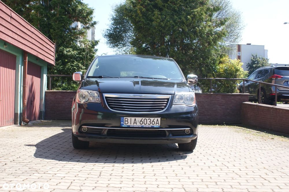Chrysler Town & Country 3.6 Touring - 3