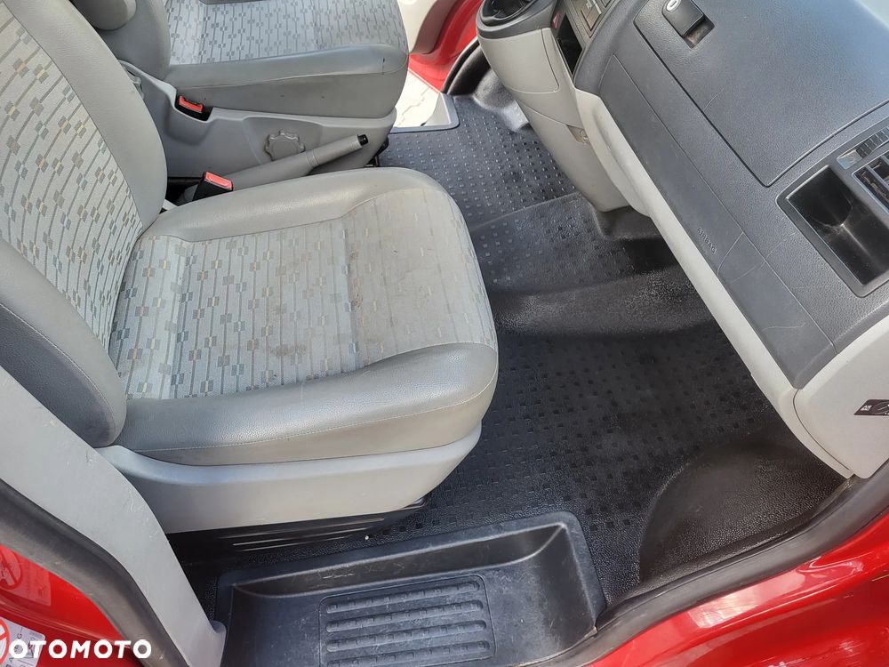 Volkswagen Transporter - 13