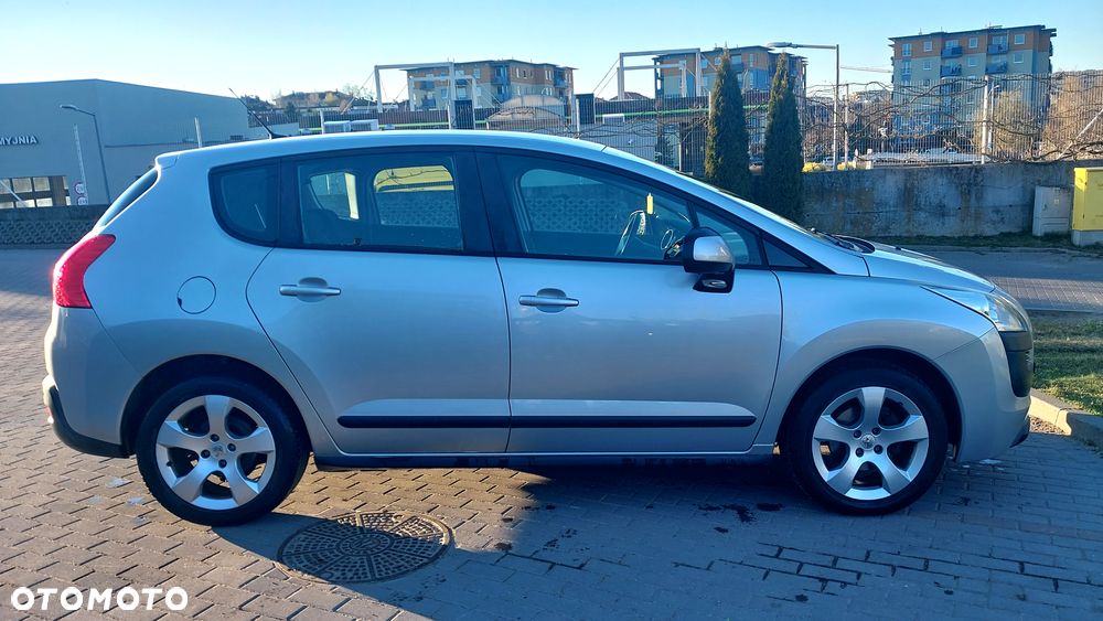 Peugeot 3008 1.6 Active - 3