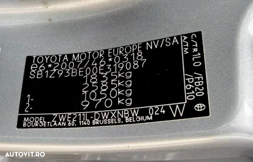 Toyota Corolla 1.8 HSD Dynamic - 3
