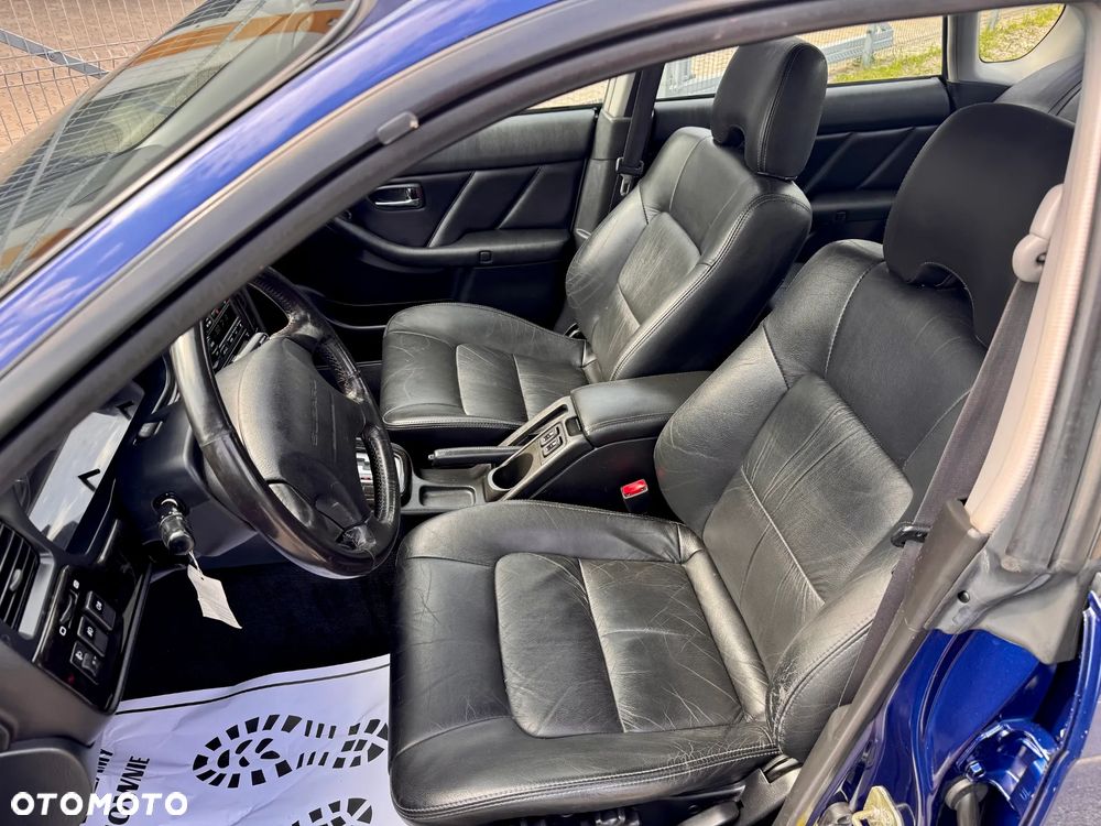 Subaru Legacy - 21