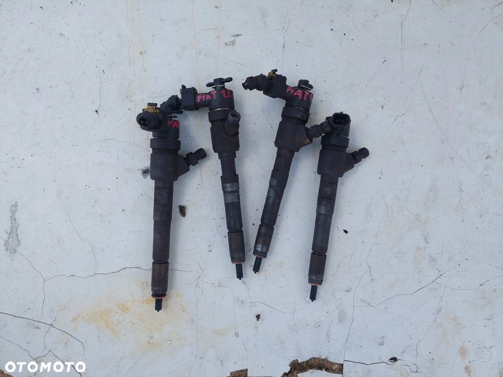 WTRYSKIWACZ WTRYSK 0445110183 FIAT ALFA ROMEO LANCIA OPEL 1.3 - 1