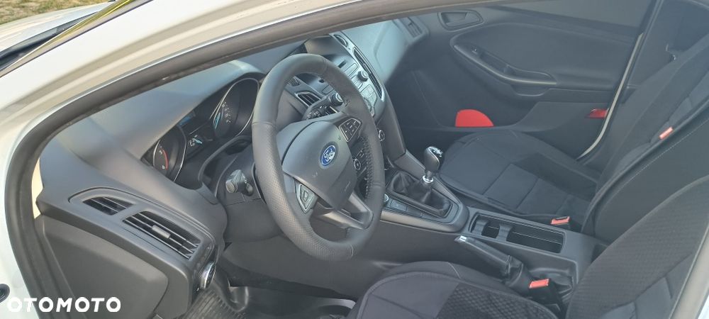 Ford Focus - 3