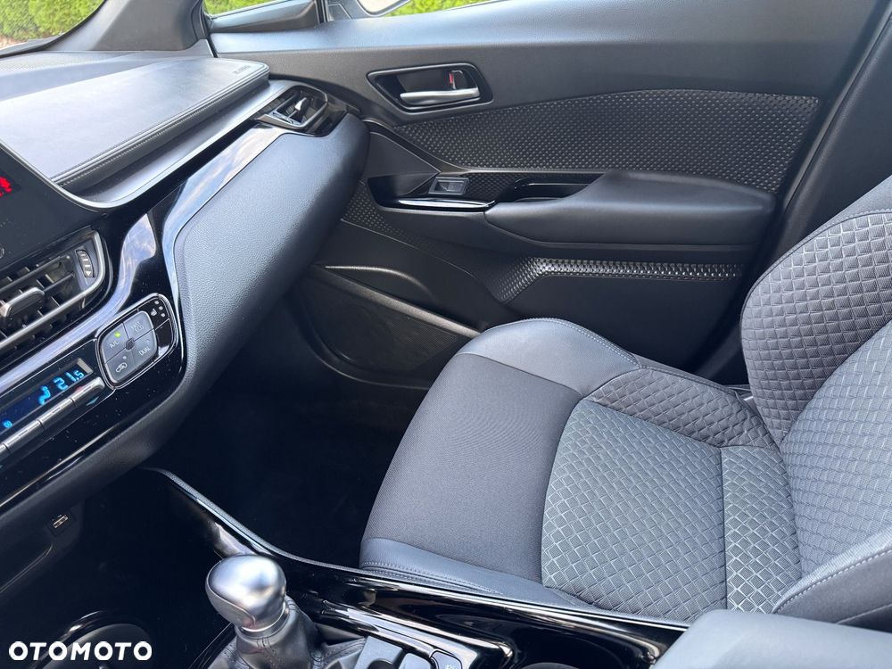 Toyota C-HR 2.0 Hybrid Dynamic Force Style - 21