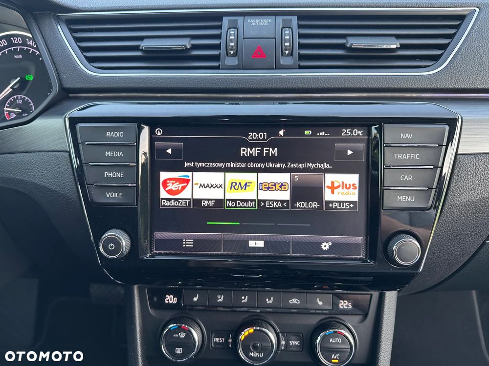 Skoda Superb 2.0 TDI DSG Ambition - 14