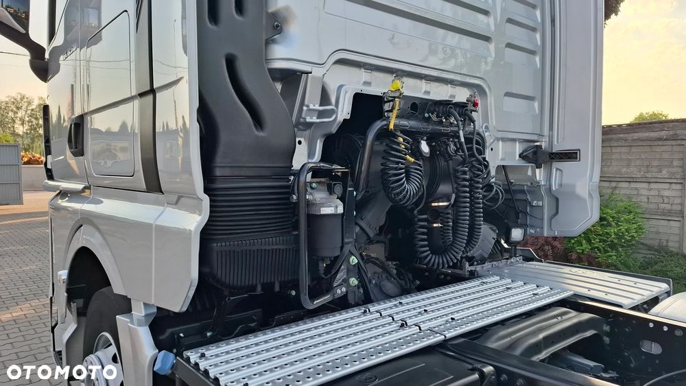 MAN TGX 18.510 BL SA / STANDARD / SALON PL / - 9