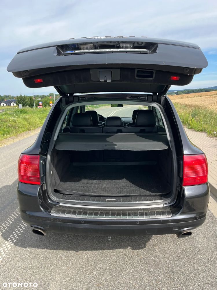 Porsche Cayenne Standard - 8