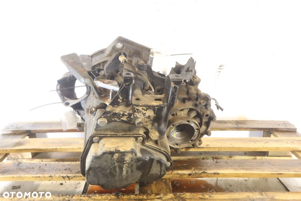 SKRZYNIA BIEGÓW 5 BIEGOWA SEAT IBIZA IV 1.4TDi JDD - 2