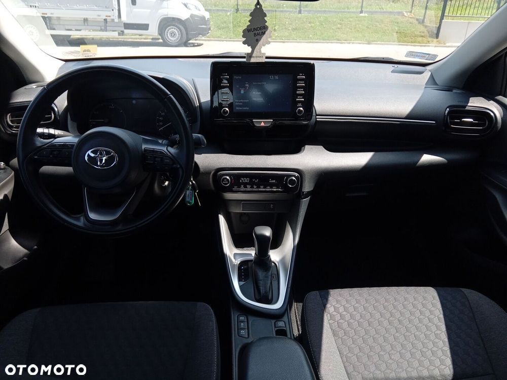 Toyota Yaris - 14
