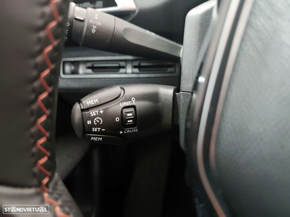 Peugeot 3008 1.6 BlueHDi Active - 26