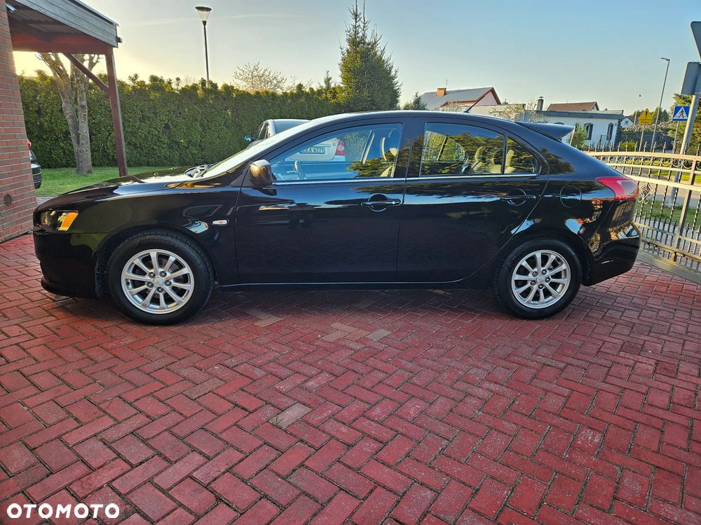 Mitsubishi Lancer 1.8 Intense - 1