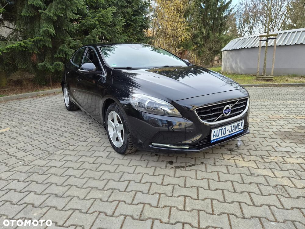 Volvo V40 T3 Kinetic - 1