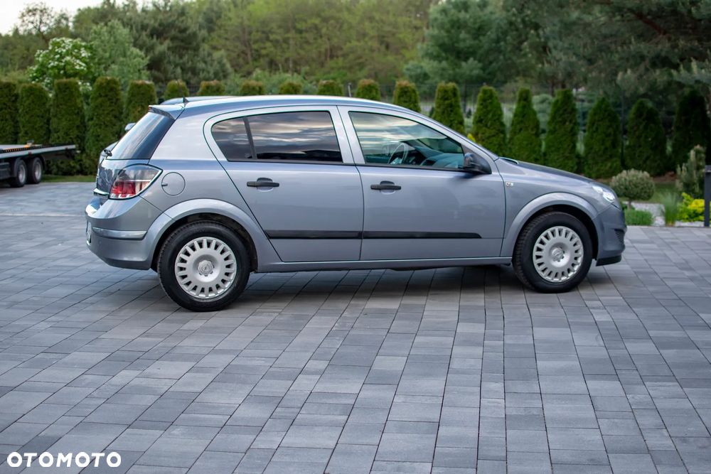 Opel Astra - 14