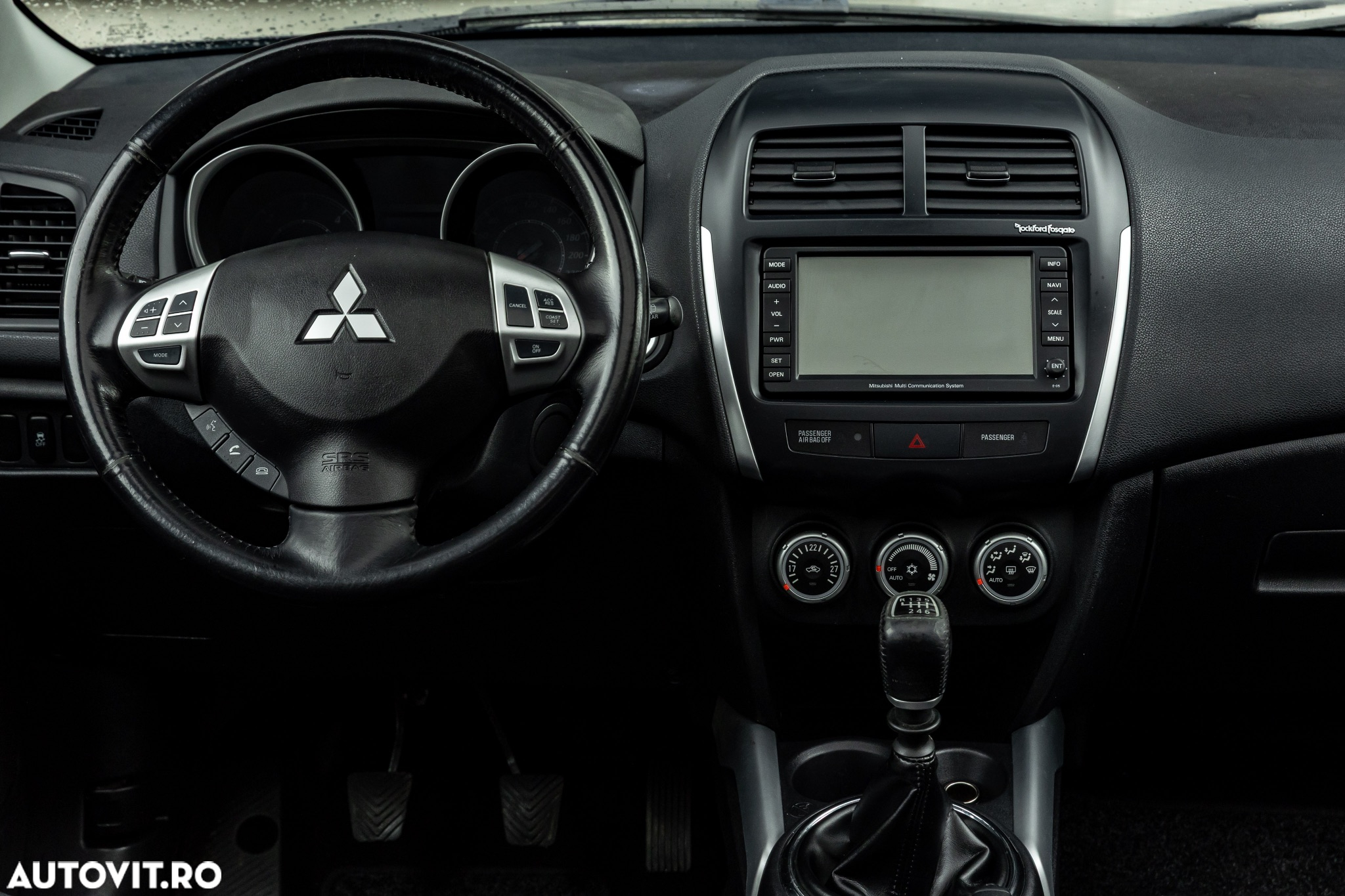 Mitsubishi ASX 1.8 DI-D 4WD Instyle - 24