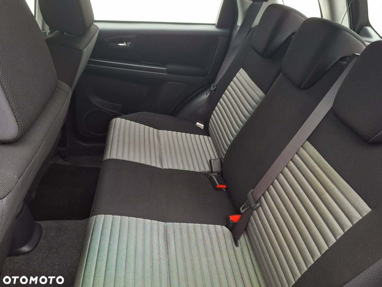 Suzuki SX4 - 13